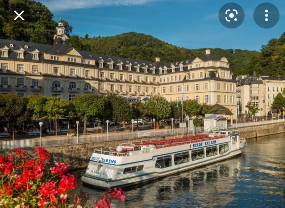 Ferienwohnung Sonnenblick Bad Ems Buitenkant foto